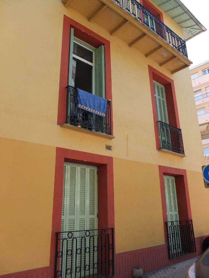 Appartement Le Cernuschi Rdc ม็องตง ภายนอก รูปภาพ